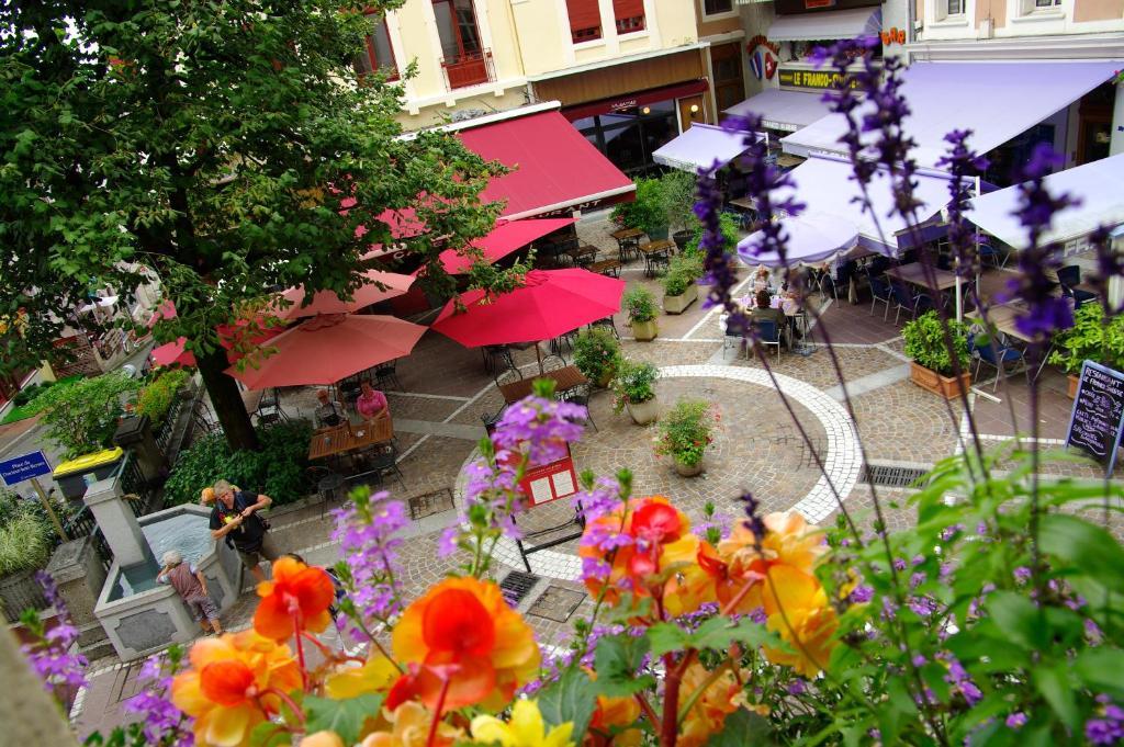 L'Oasis Hotel Evian-les-Bains Exterior photo
